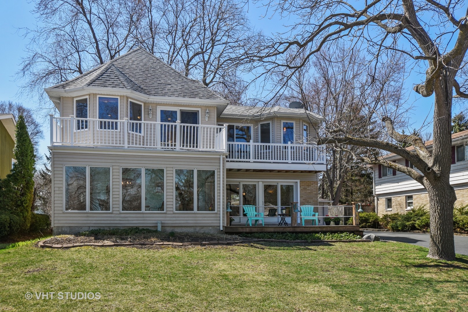 Loch Lomond in Mundelein IL Homes for Sale Loch Lomond in Mundelein