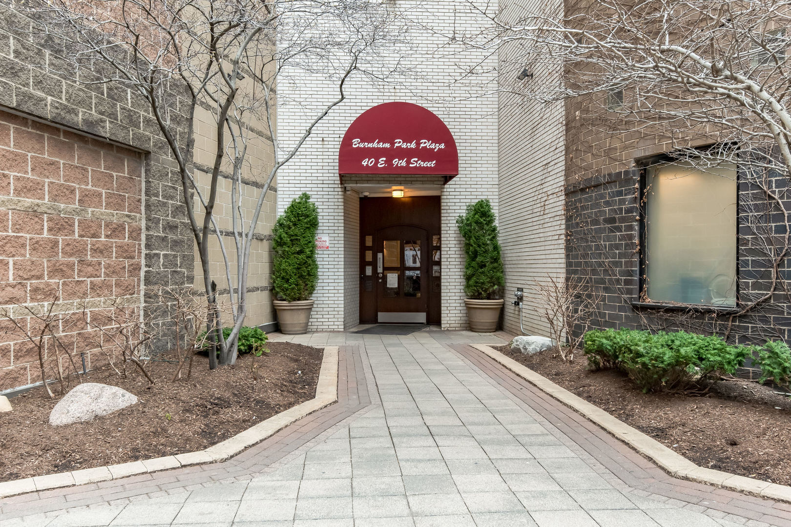 Burnham Park Plaza in Chicago IL Homes for Sale Burnham Park Plaza in