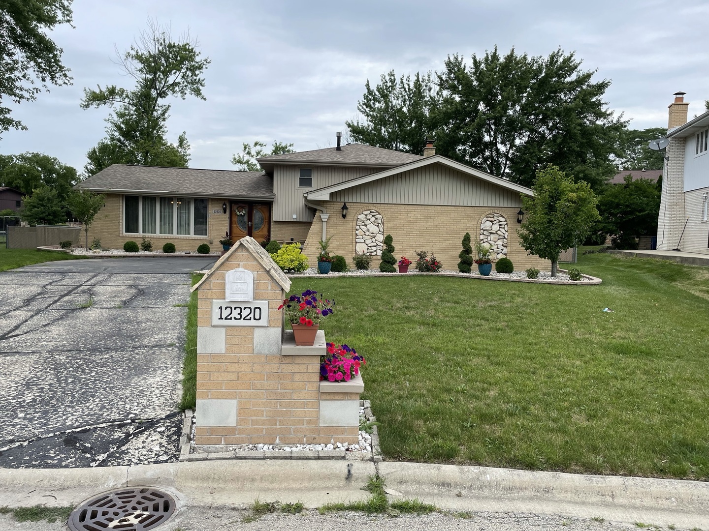 Orland Park IL Homes for Sale Orland Park Real Estate Bowers Realty