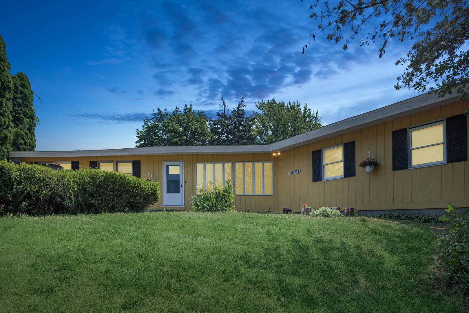 Burr Ridge IL Homes for Sale Burr Ridge Real Estate Bowers Realty Group