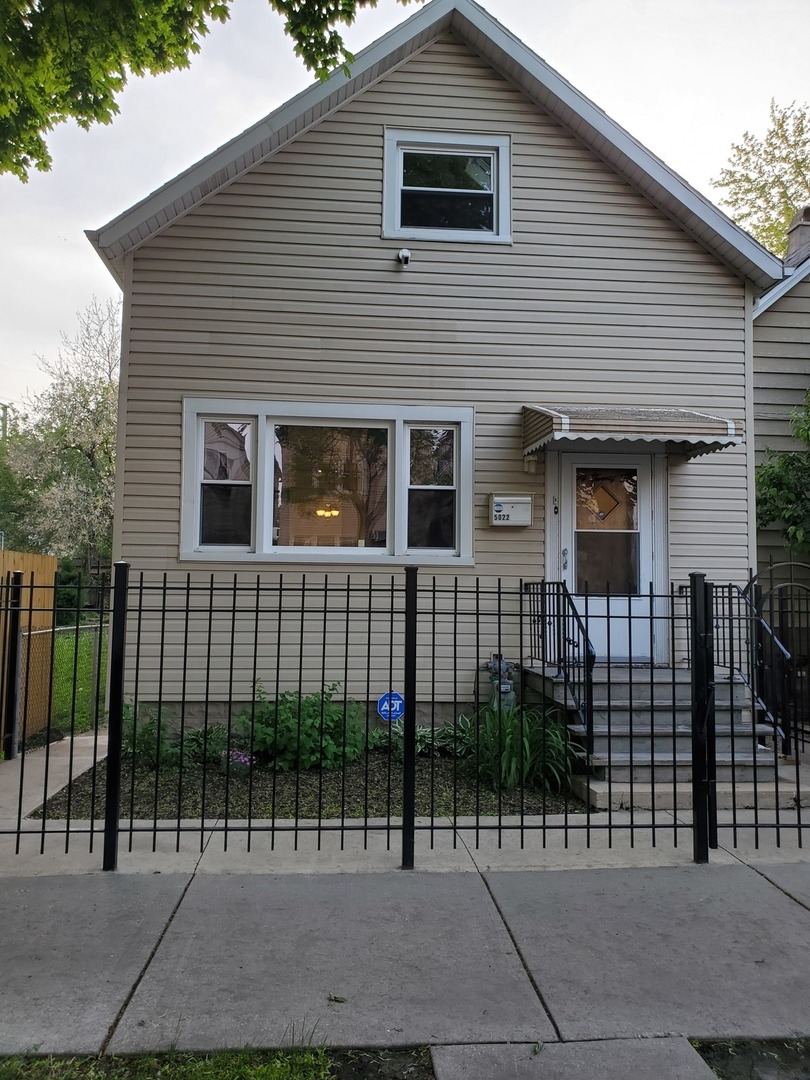 Back Of The Yards in Chicago IL Homes for Sale Back Of The Yards in Chicago Real Estate