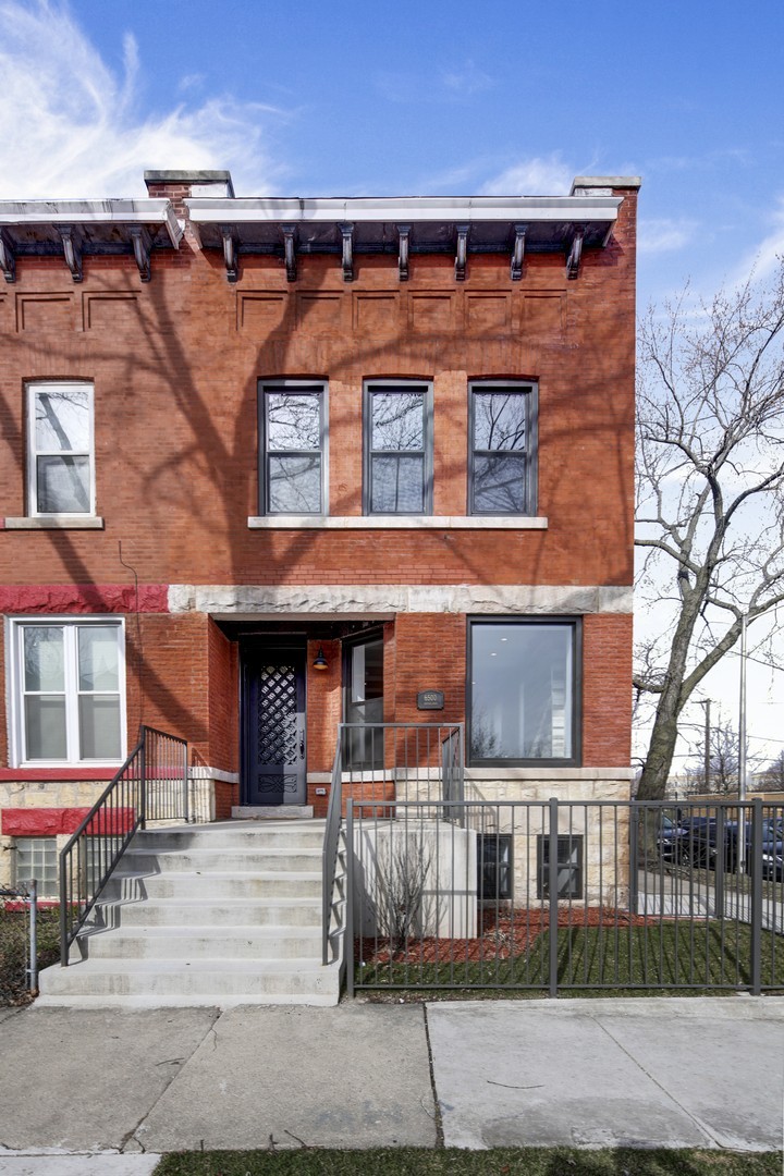 Photo of 6500 Woodlawn CHICAGO  60637