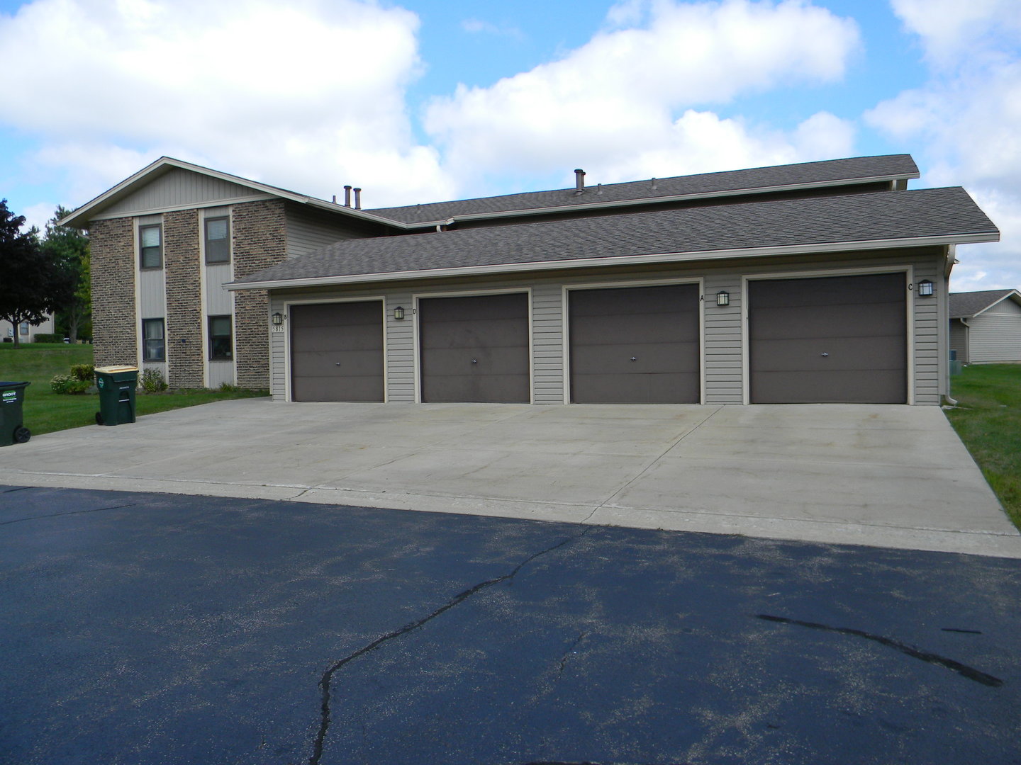 Sierra Blanca in Hanover Park IL Homes for Sale Sierra Blanca in