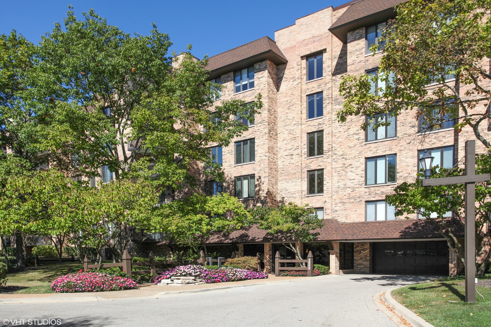 Mission Hills in Northbrook IL Homes for Sale Mission Hills in