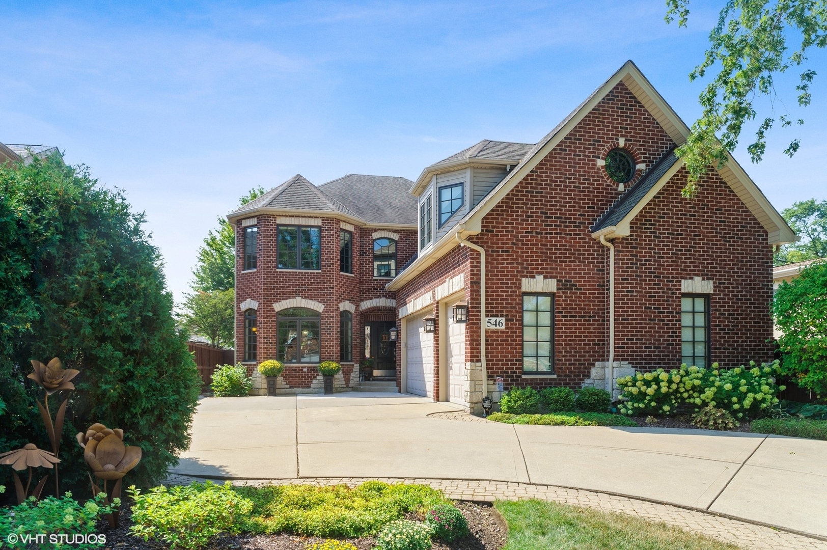 Elmhurst Gardens in Elmhurst IL Homes for Sale - Elmhurst Gardens in ...