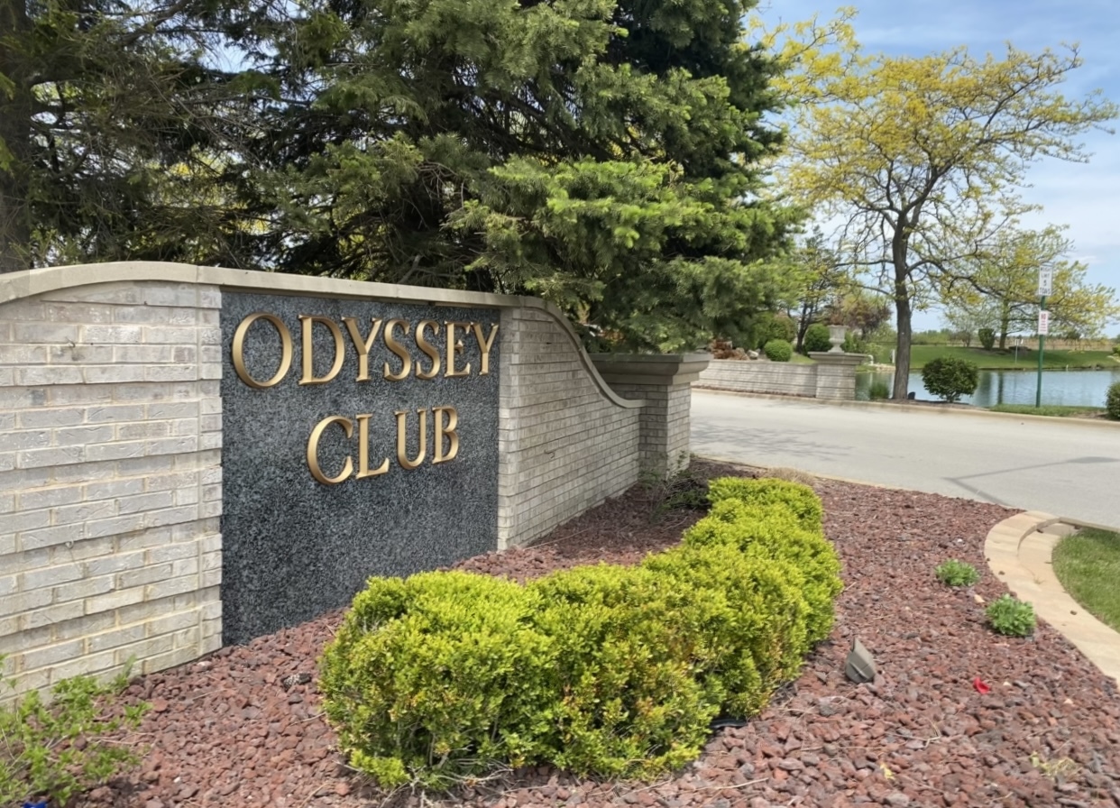 Odyssey Country Club in Tinley Park IL Homes for Sale Odyssey Country Club in Tinley Park Real