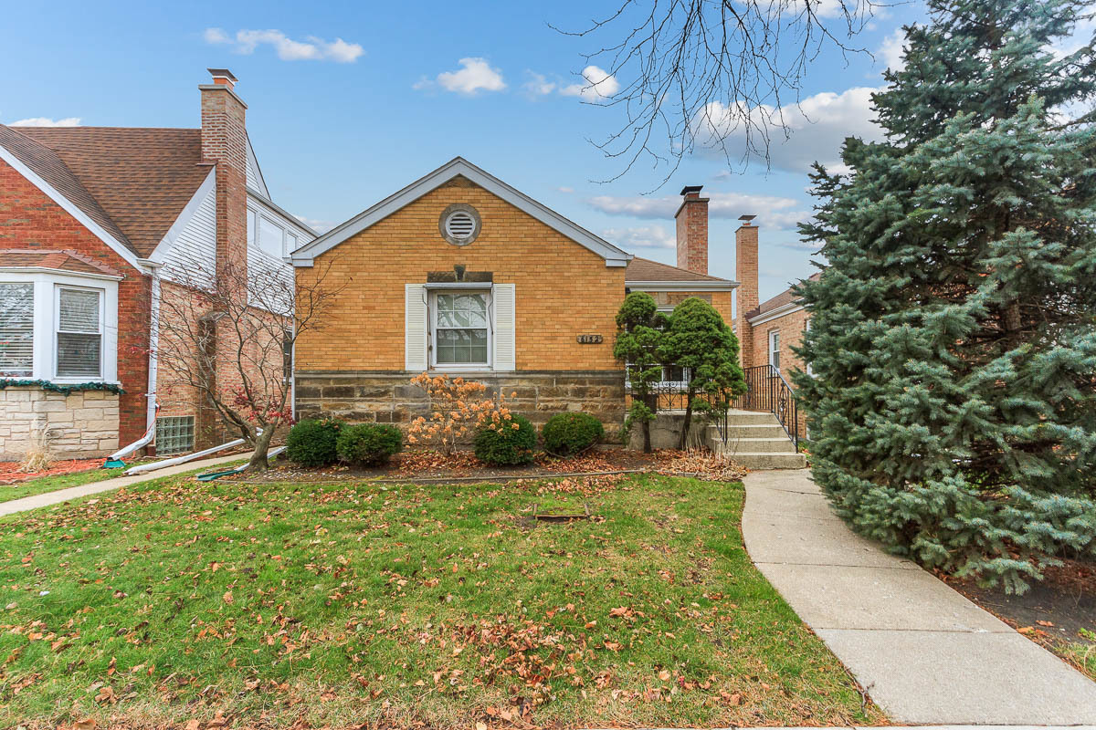 Edgebrook in Chicago IL Homes for Sale Edgebrook in Chicago Real