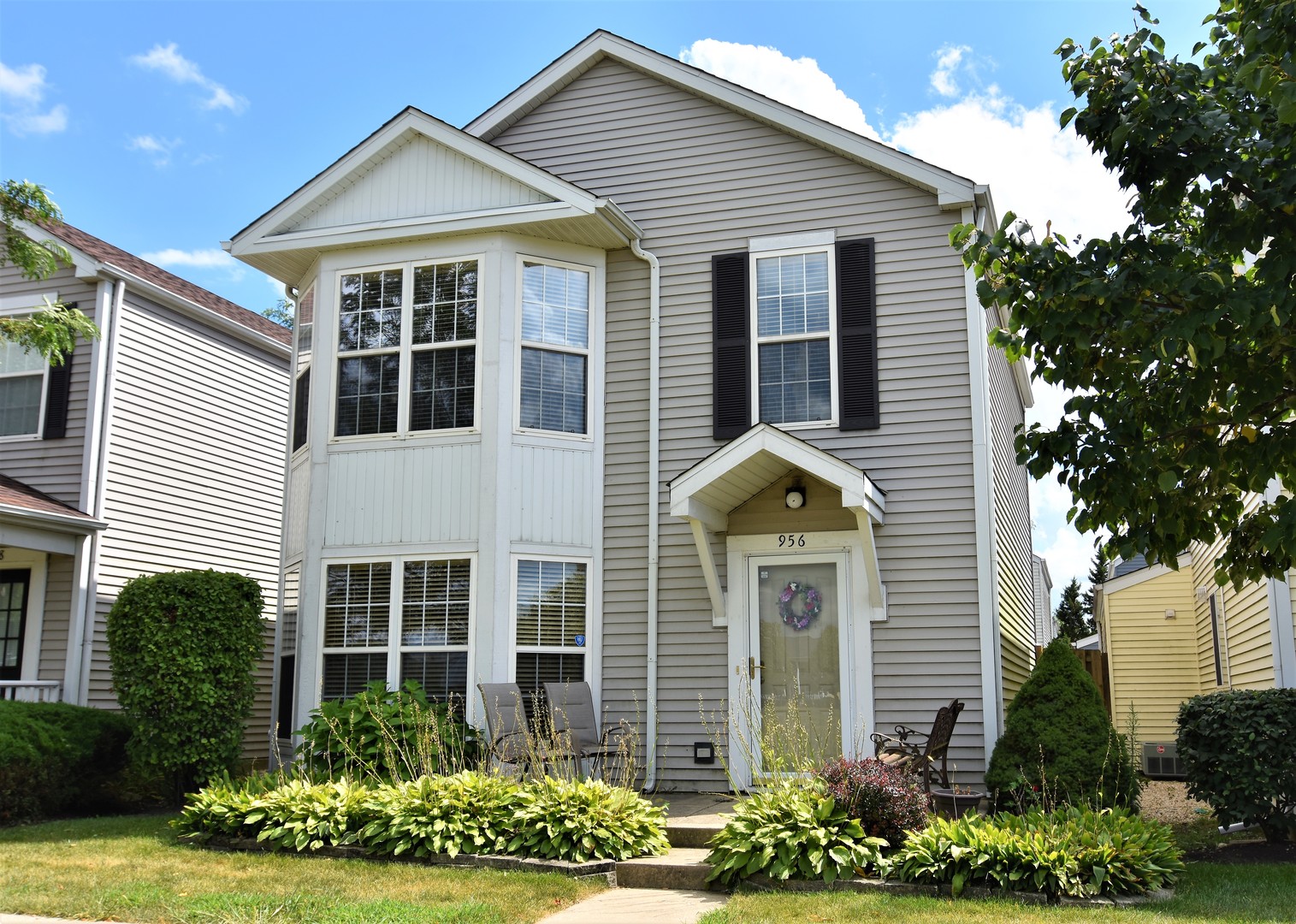 Hometown in Aurora IL Homes for Sale Hometown in Aurora Real Estate