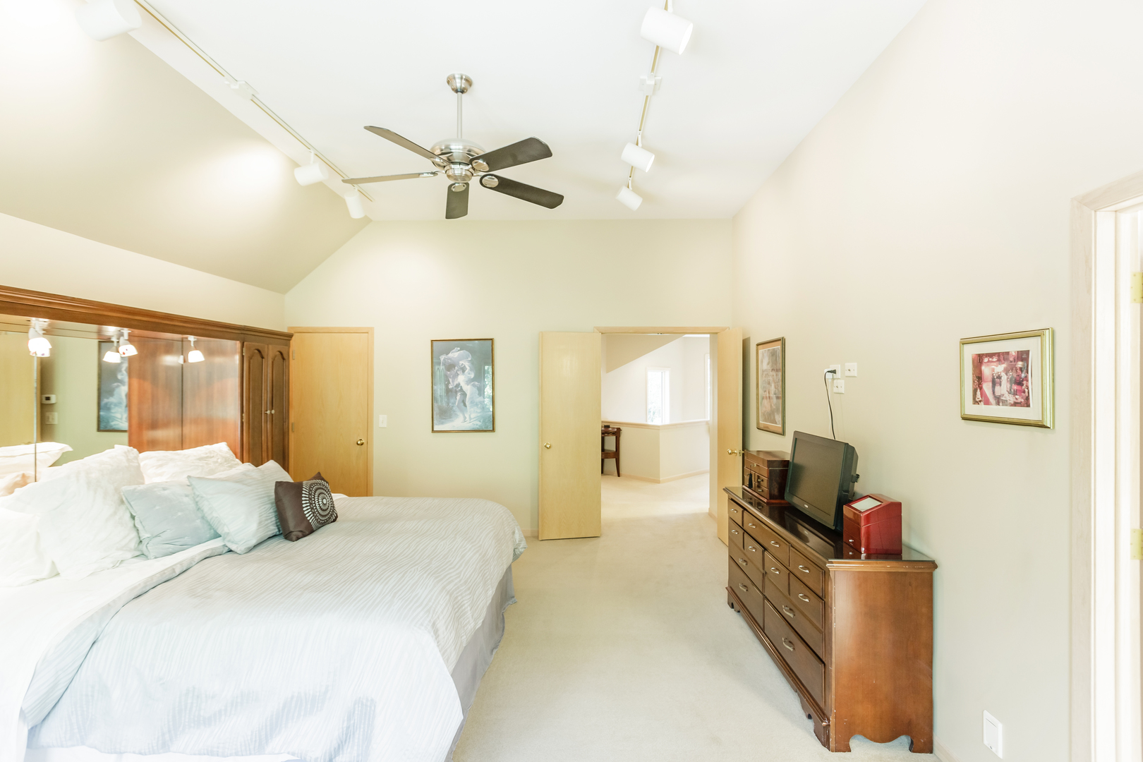 14 Columbine Lane