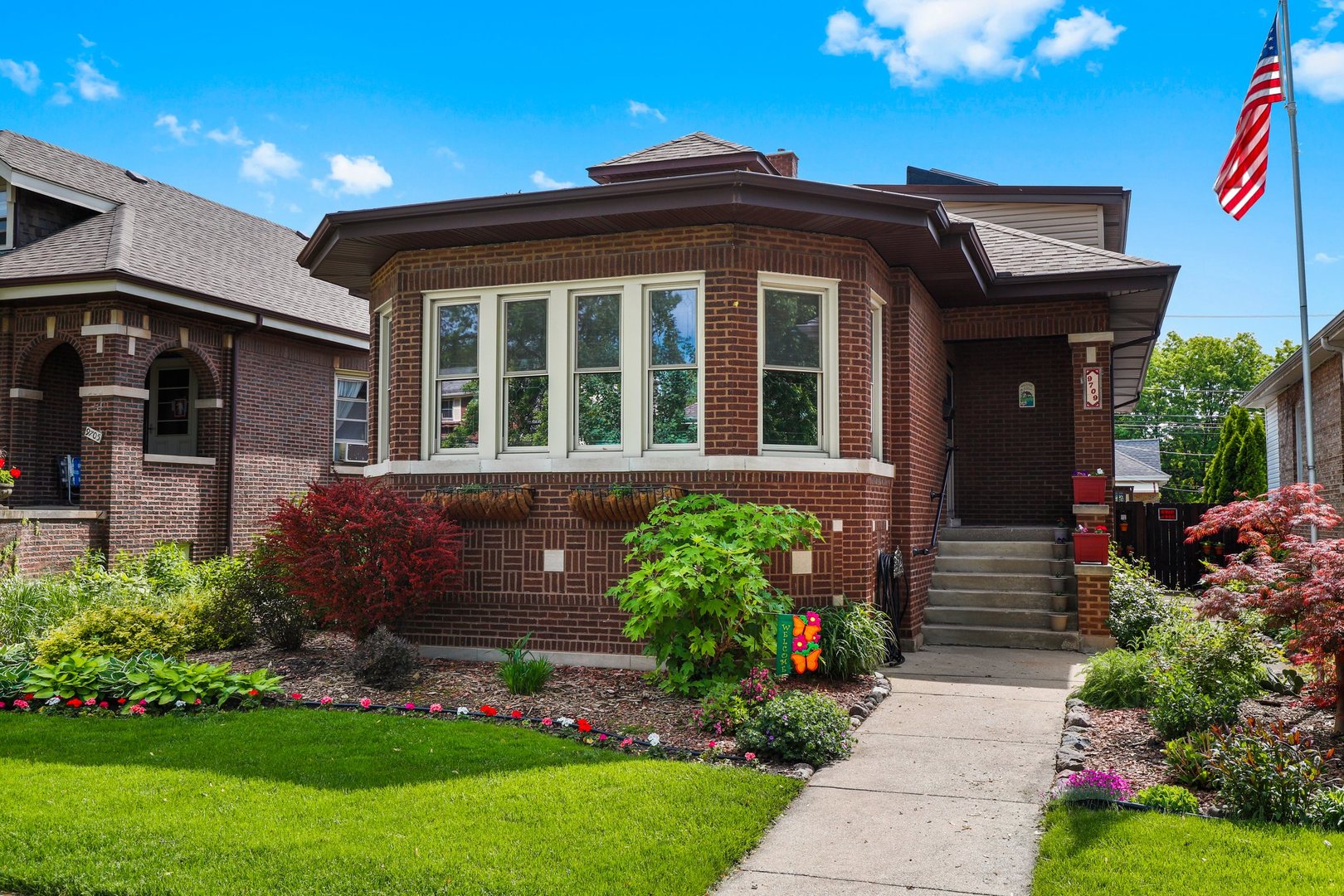 Beverly Real Estate & Beverly Chicago IL Homes For Sale Dream Town Realty