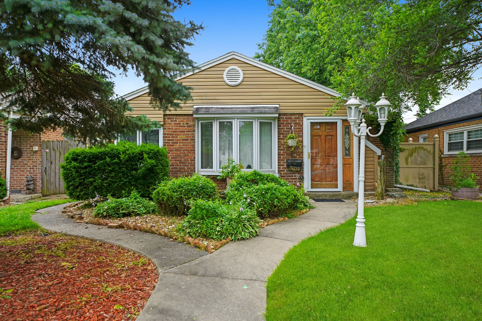Lansing IL Homes for Sale - Lansing Real Estate | Bowers Realty Group