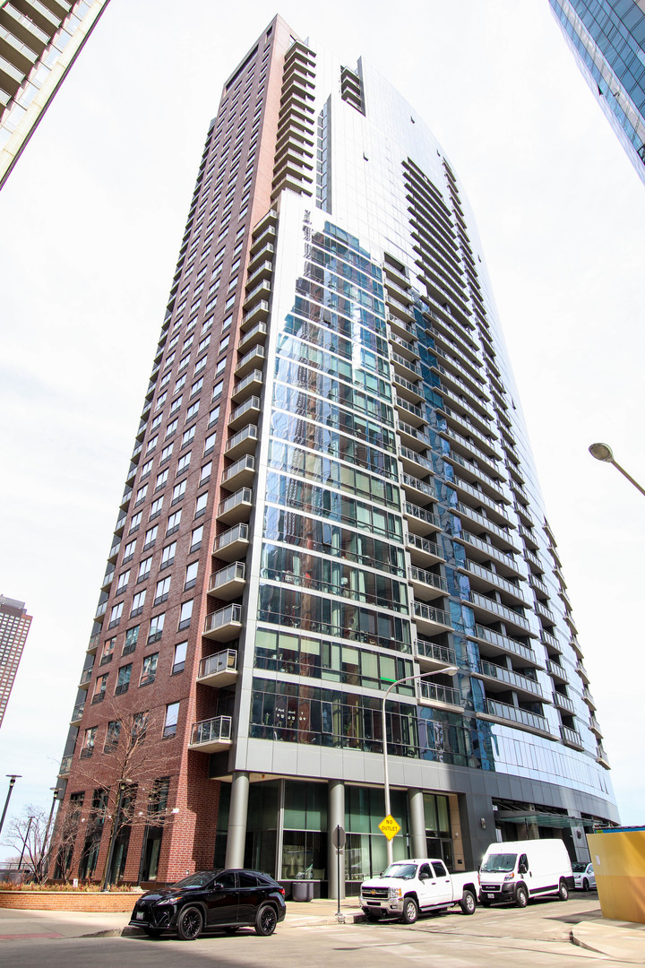 The Chandler Chicago apartments for rent at AptAmigo