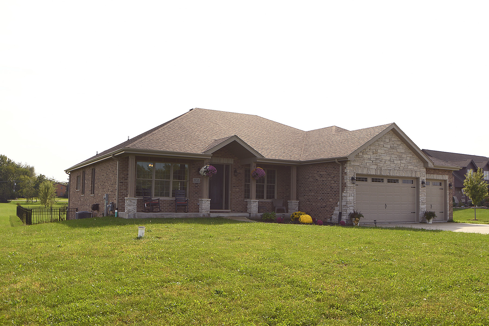 8721 West Blackthorne Way Frankfort IL 60423
