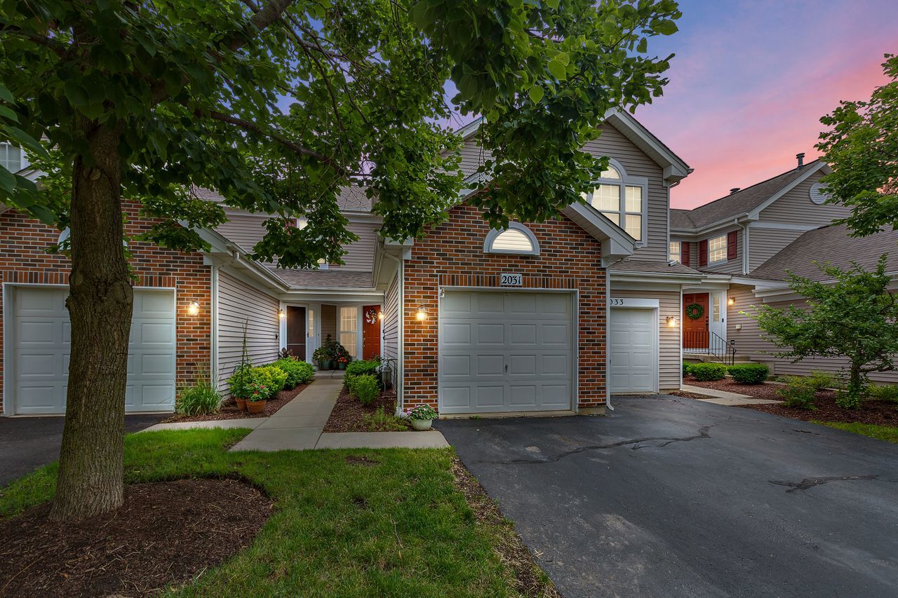 Willoughby Farms in Algonquin IL Homes for Sale Willoughby Farms in