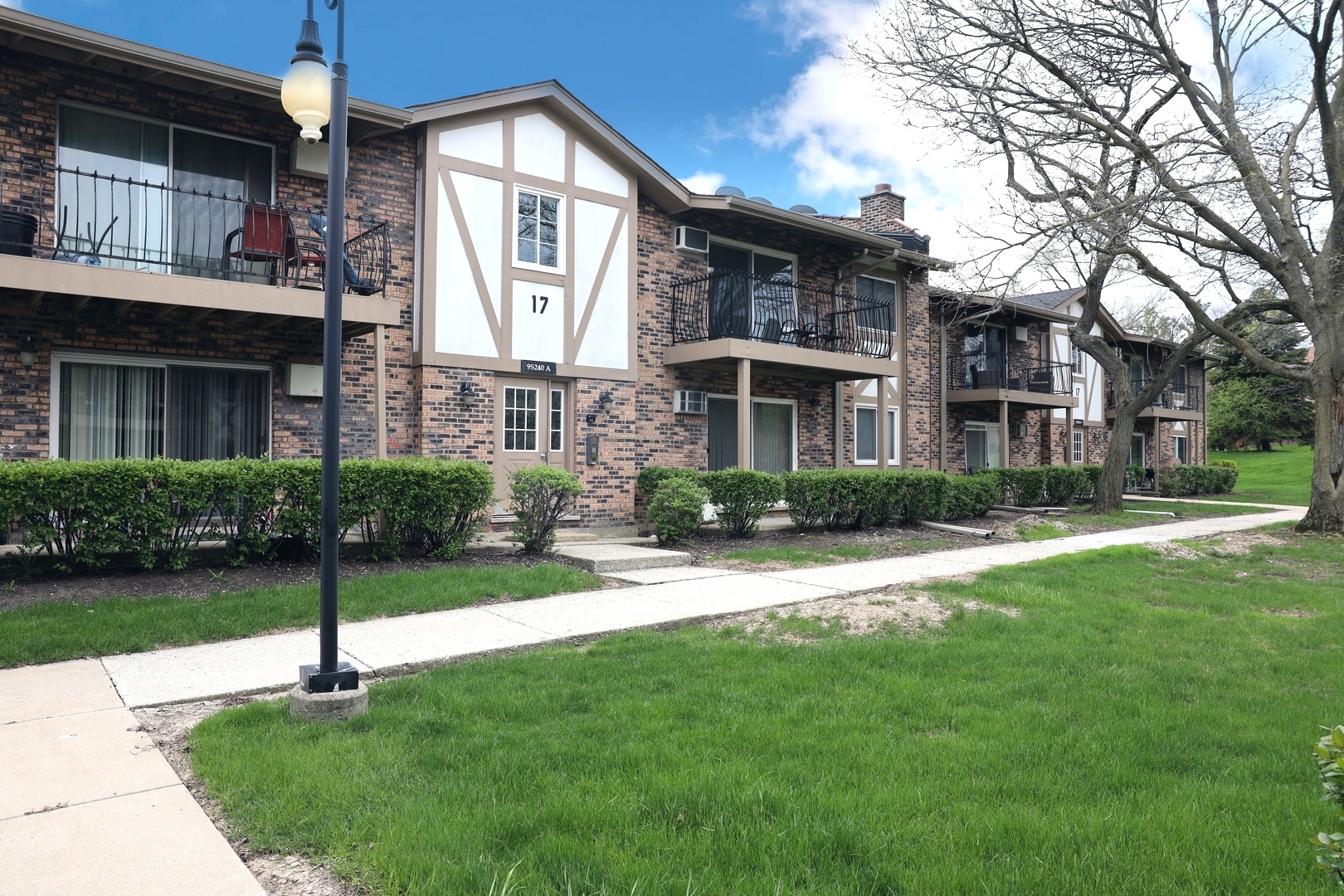Stratford Green in Willowbrook IL Homes for Sale Stratford Green in