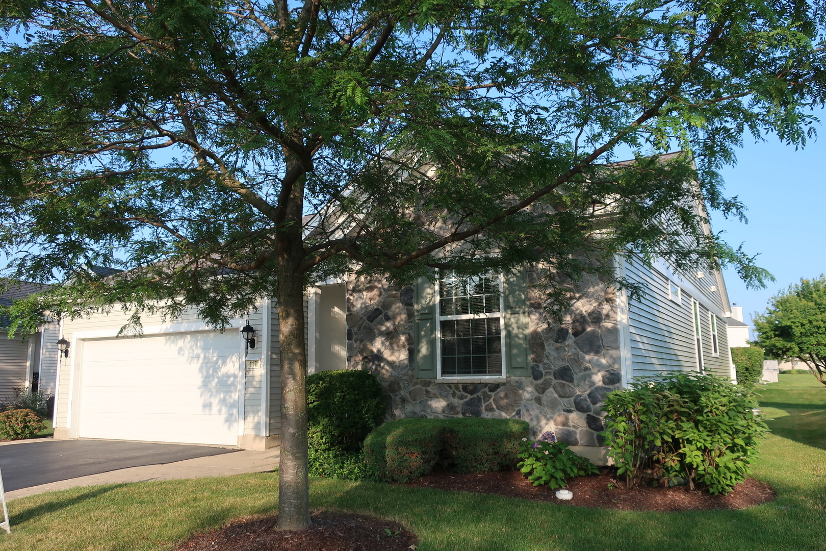 Shorewood Glen Del b in Shorewood IL Homes for Sale Shorewood Glen