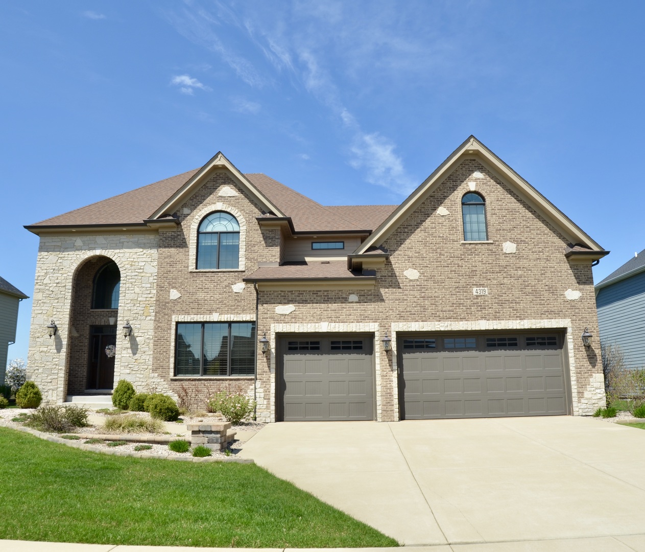 Ashwood Park in Naperville IL Homes for Sale Ashwood Park in