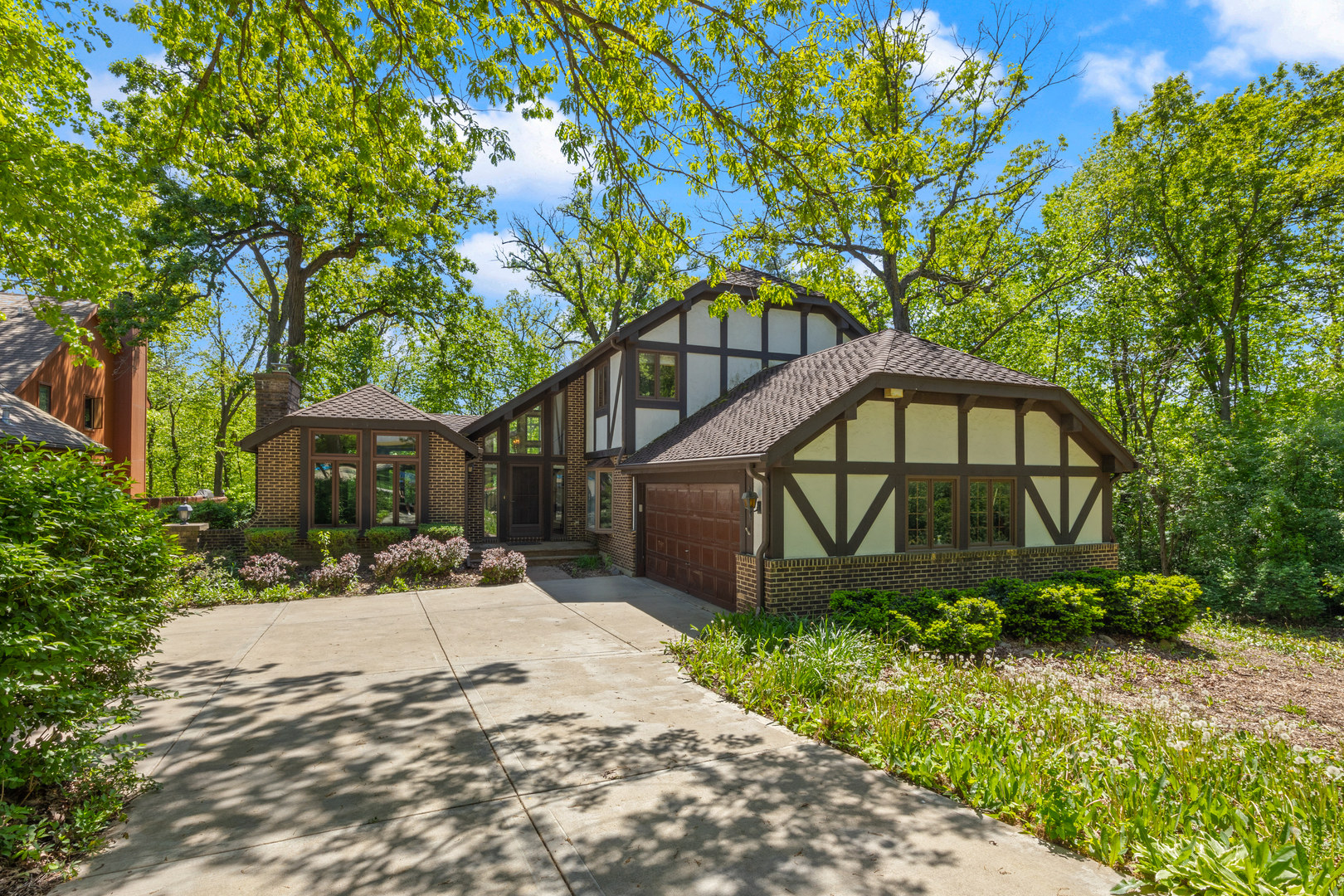 4 House in Rolling Meadows