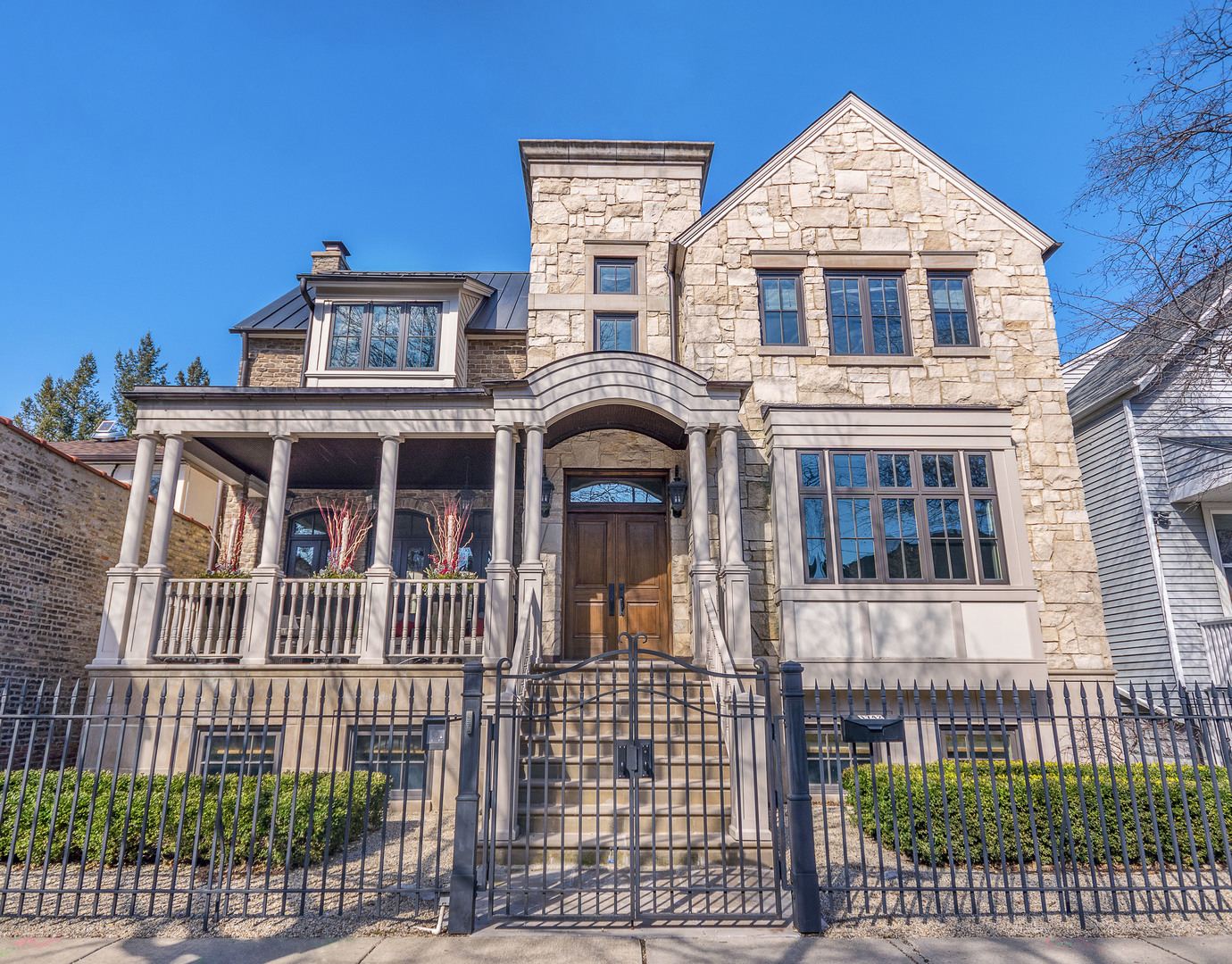 Luxury Homes for sale in Chicago, Illinois | Chicago MLS | Chicago Real ...