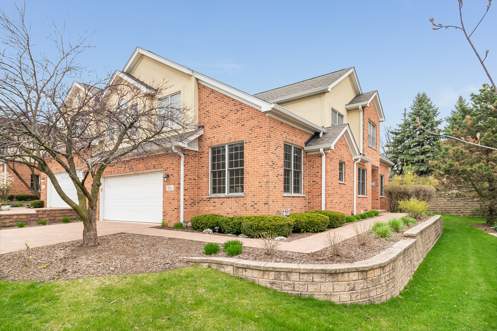 houses in glen ellyn il