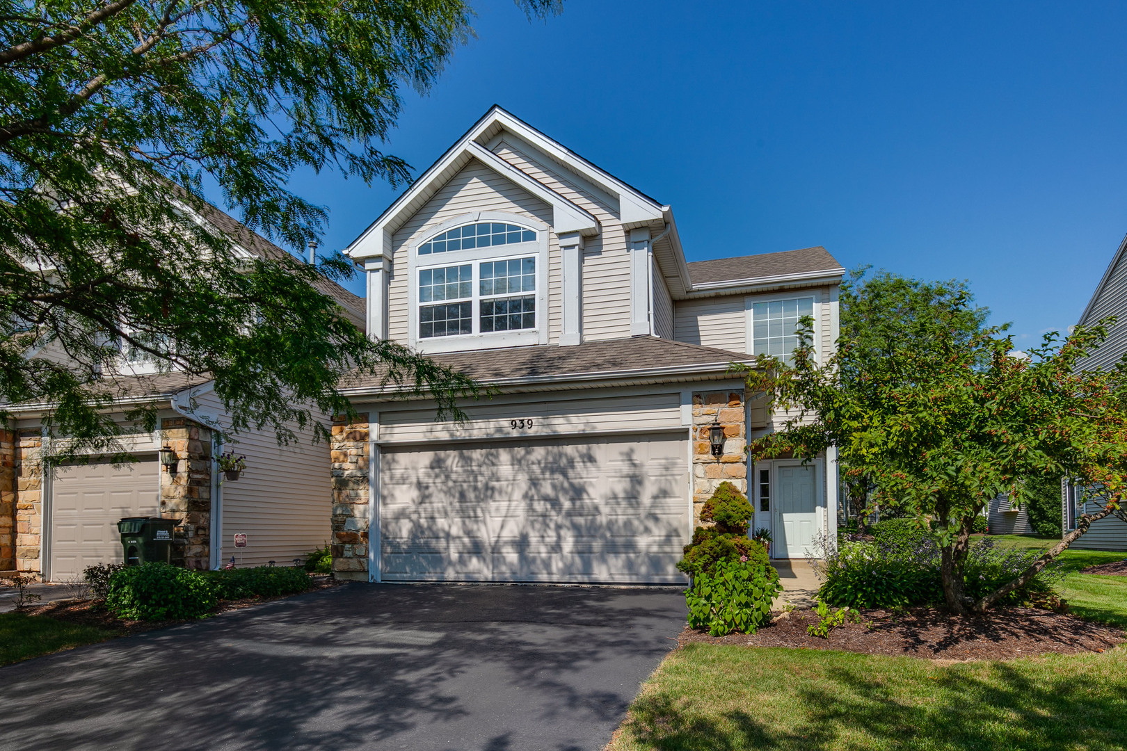 Lake in The Hills IL Homes for Sale Lake in The Hills Real Estate Bowers Realty Group