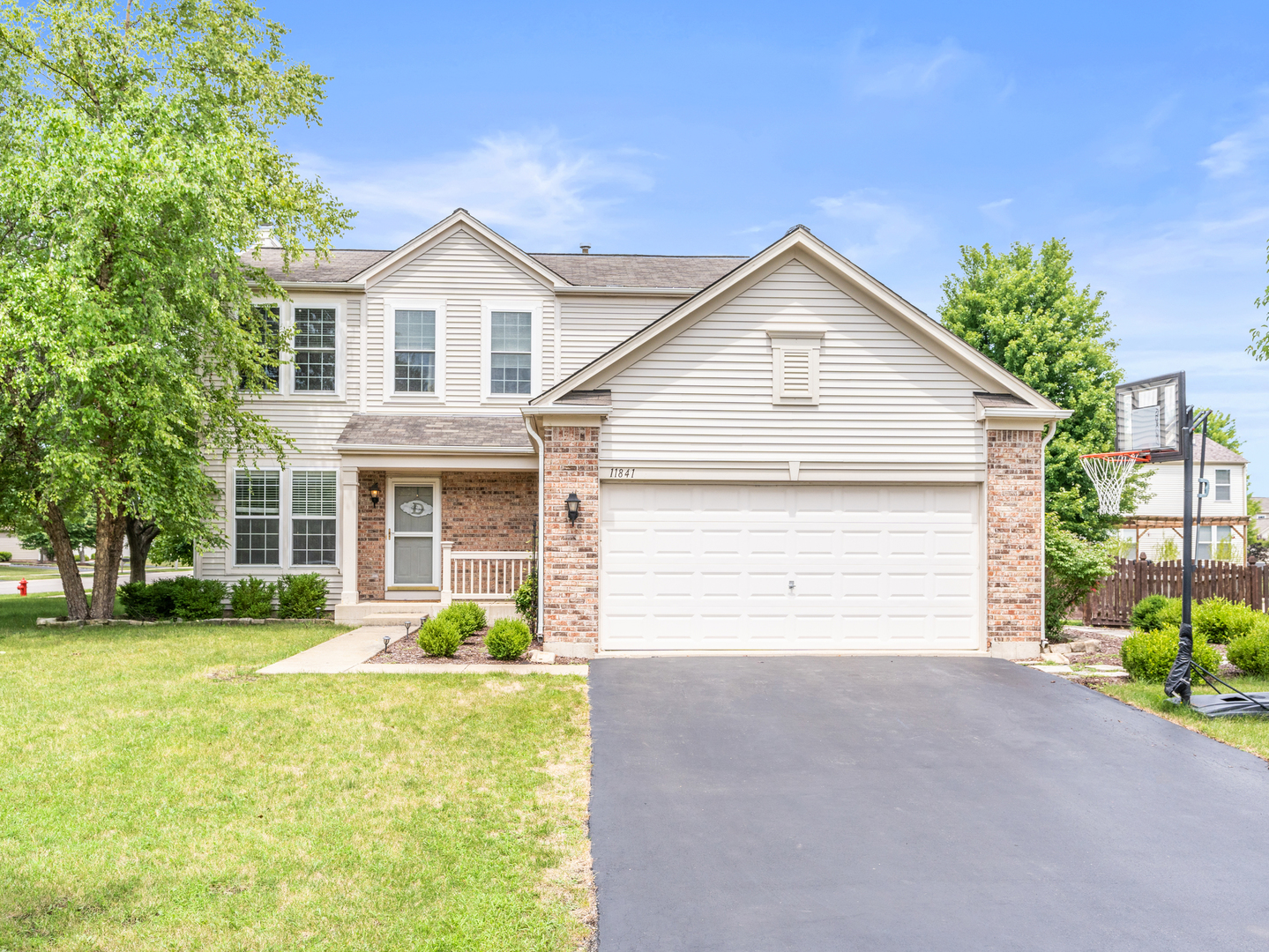 Auburn Lakes in Plainfield IL Homes for Sale Auburn Lakes in